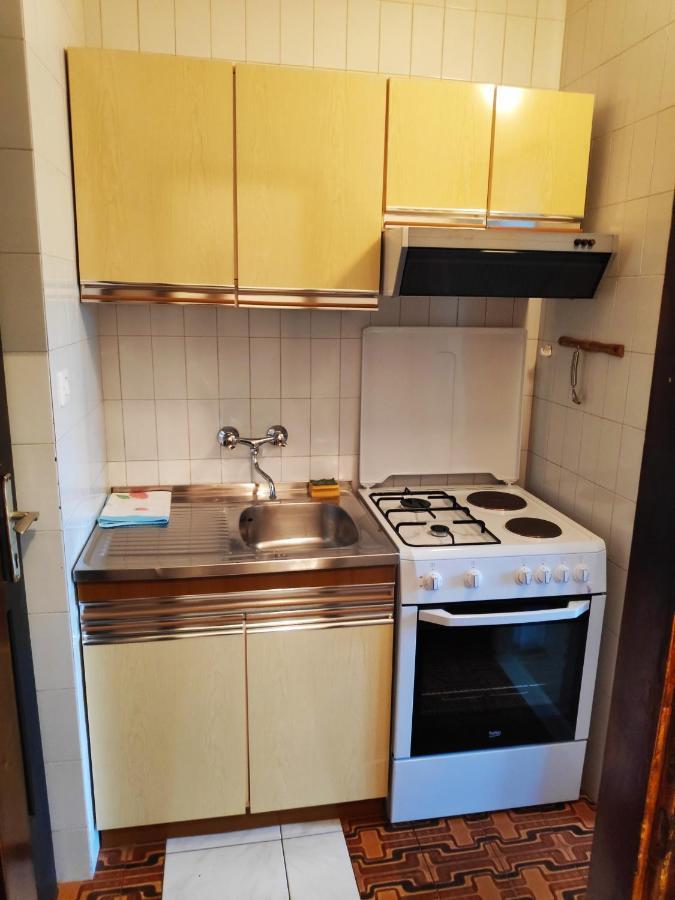 Apartments Vrsalovic Bol Exterior photo